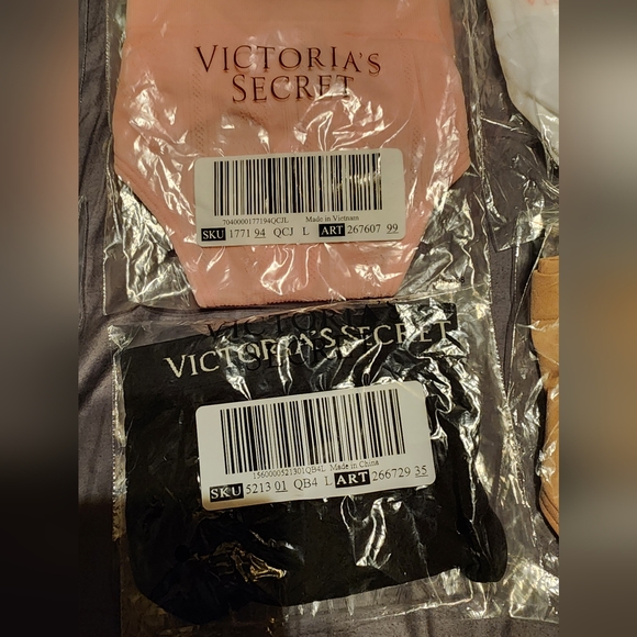 Victoria secret underwear lot - Picture 3 of 4